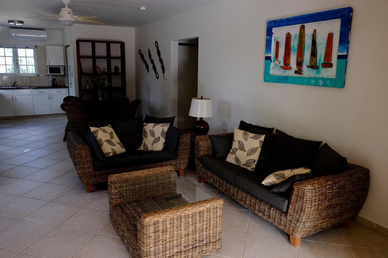 Villa Olivia Poolside Playa Dış mekan fotoğraf